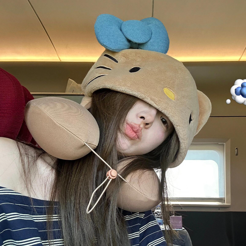 Travel Accessories Japan - Hello Kitty Hooded Pillow Neck Protector
