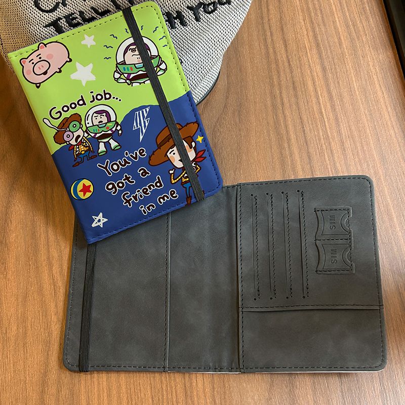 Cute Buzz Lightyear Passport H - Travel Accessories Japan のレビューと価格