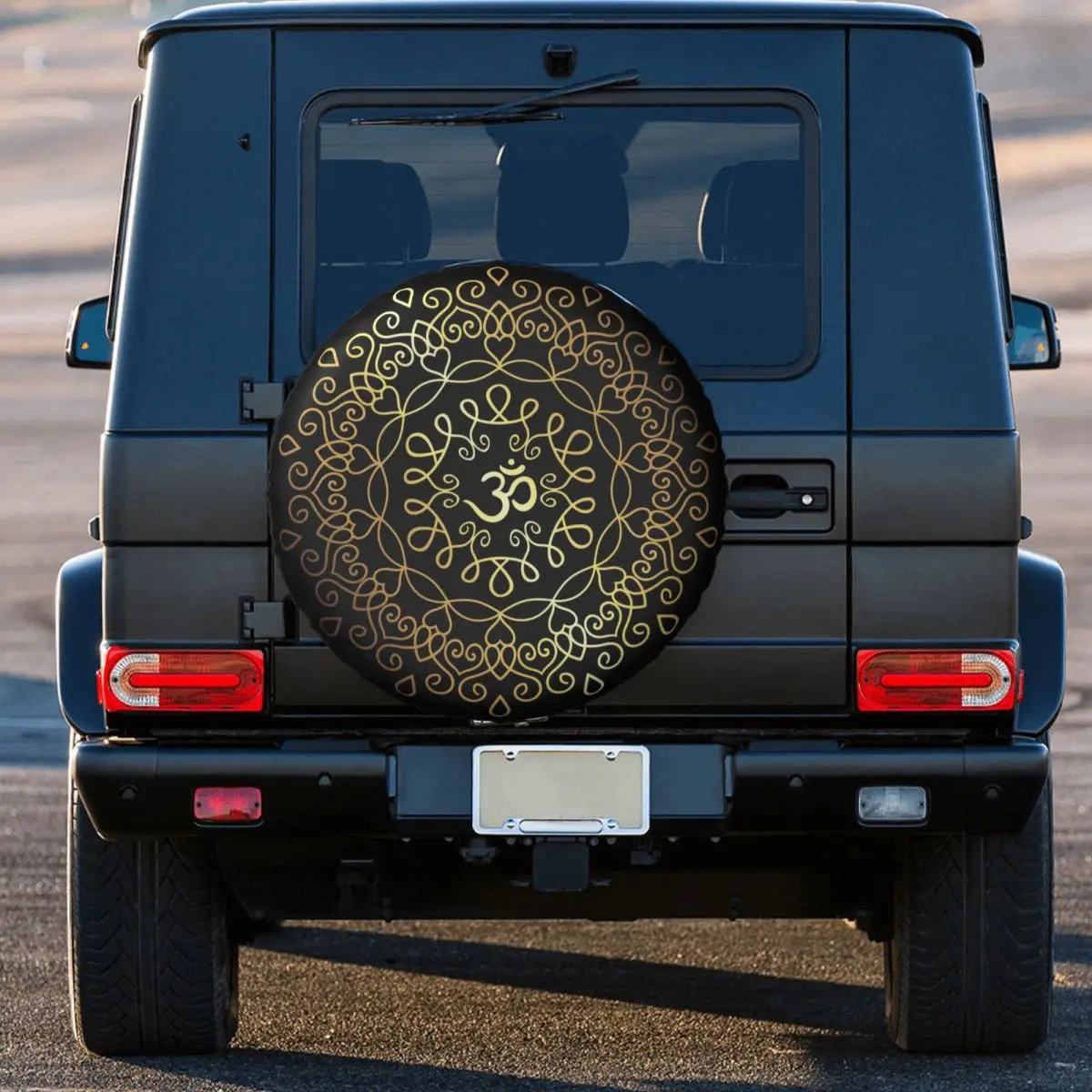 Golden Om Mandala Spare Tire C - Travel Yoga Accessories のレビューと価格