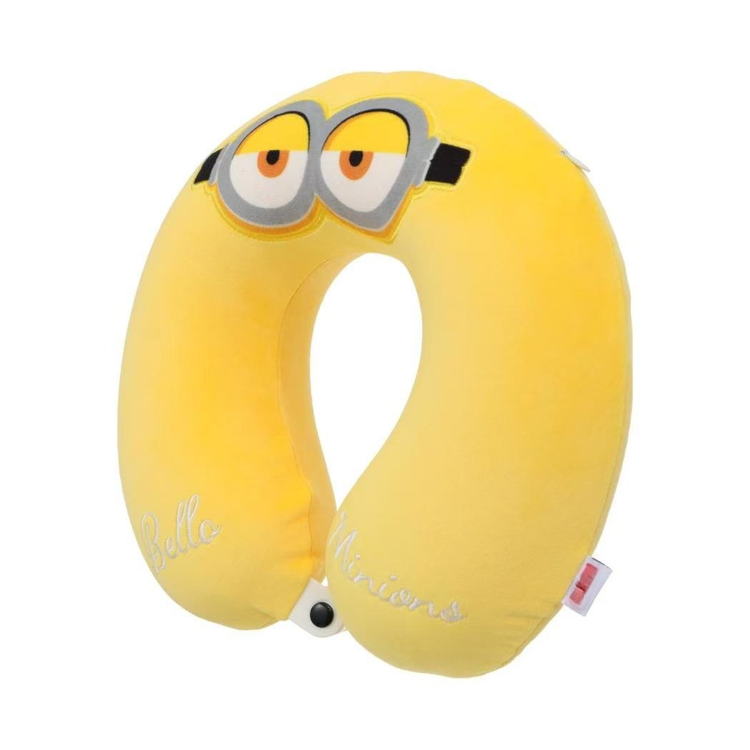 Universal Studios Minions Memo - Neck Pillow Memory Foam のレビューと価格