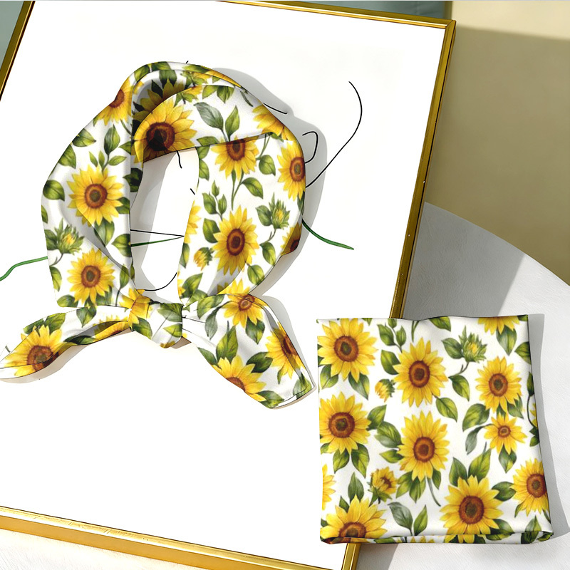 Fashionable Square Scarf - Ver - Travel Accessories Neck のレビューと価格