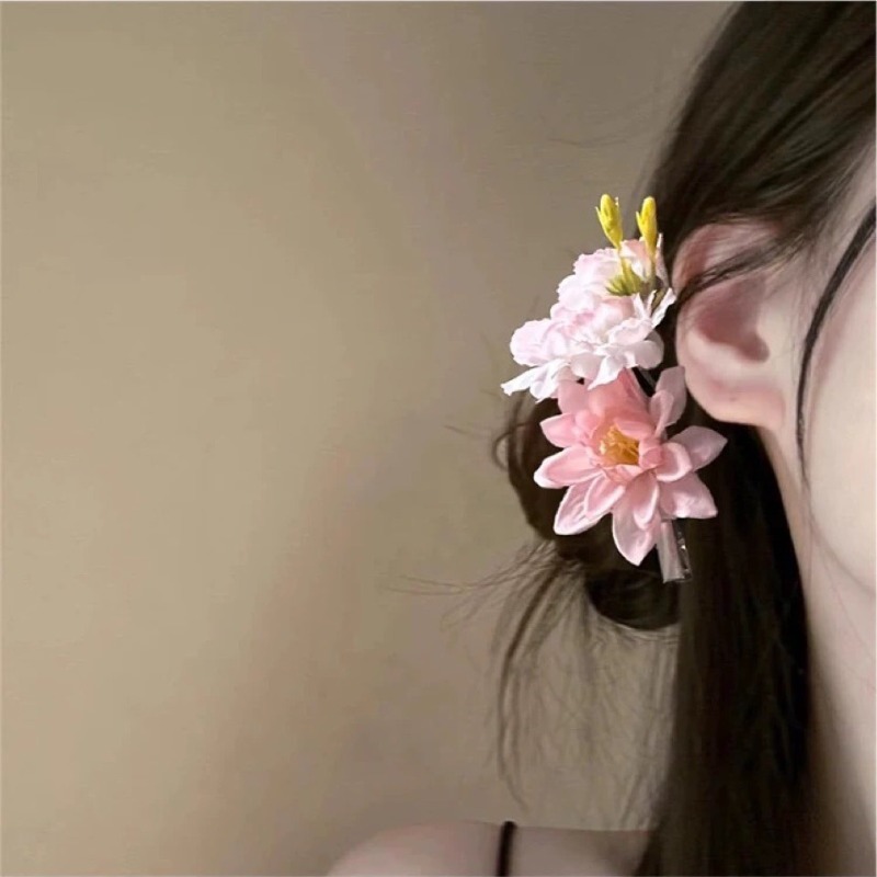 Pink Blue Flower Hair Clip New - Travel Accessories Bunnings のレビューと価格