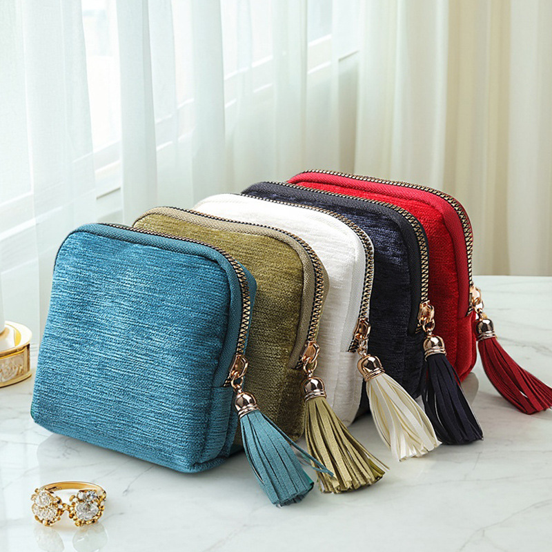 Portable Travel Mini Jewelry B - Travel Accessories Display のレビューと価格