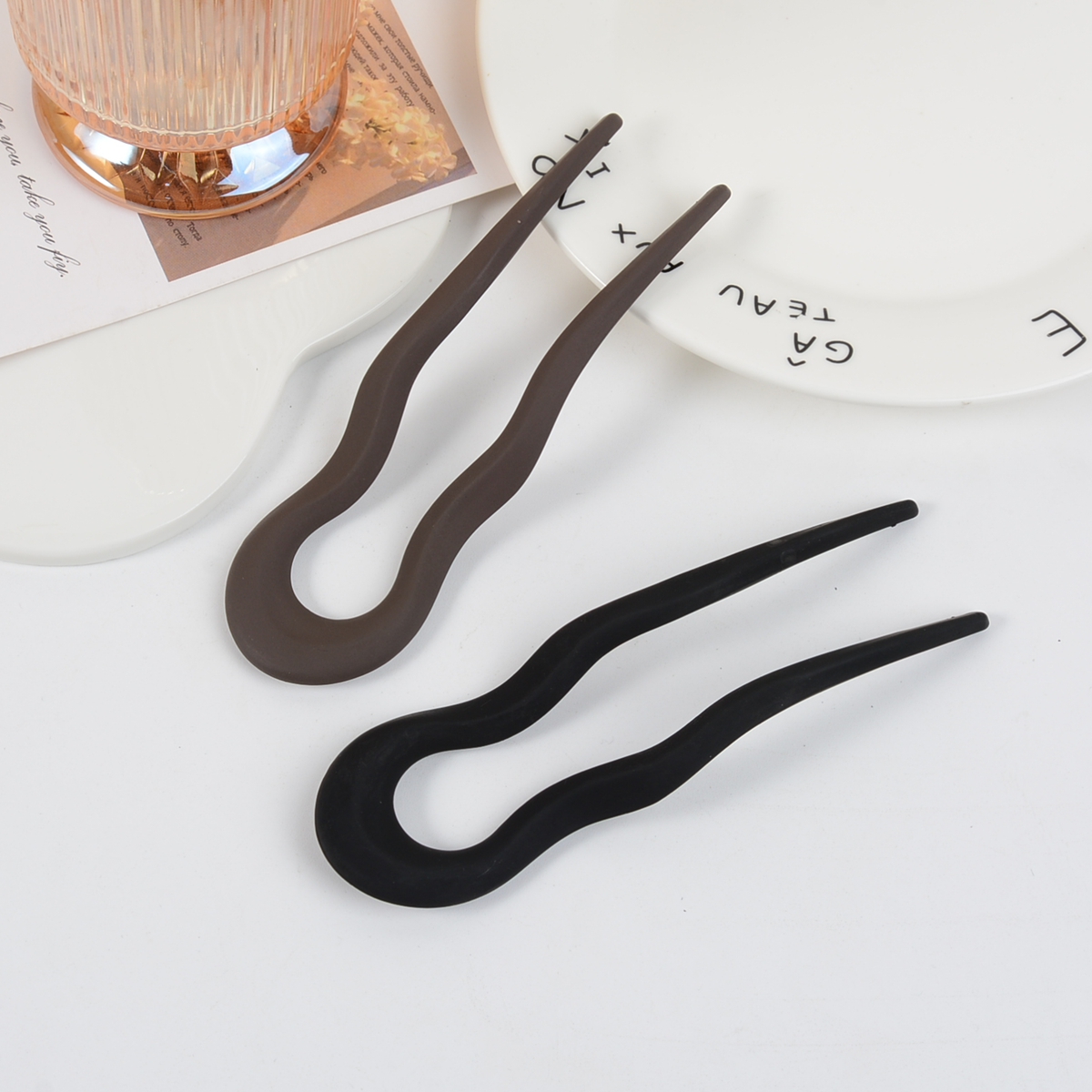 2 Pieces of Fashionable and El - Travel Accessories As Gifts のレビューと価格