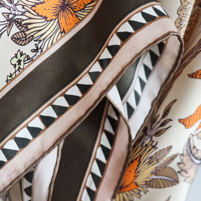 Silk Scarf 110CM Women Hand Ro - Travel Accessories Neck のレビューと価格